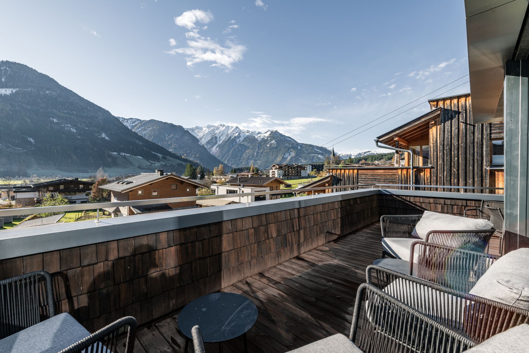 Modern Summit — Neukirchen am Großvenediger, Austria