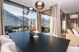 Modern Summit — Neukirchen am Großvenediger, Austria