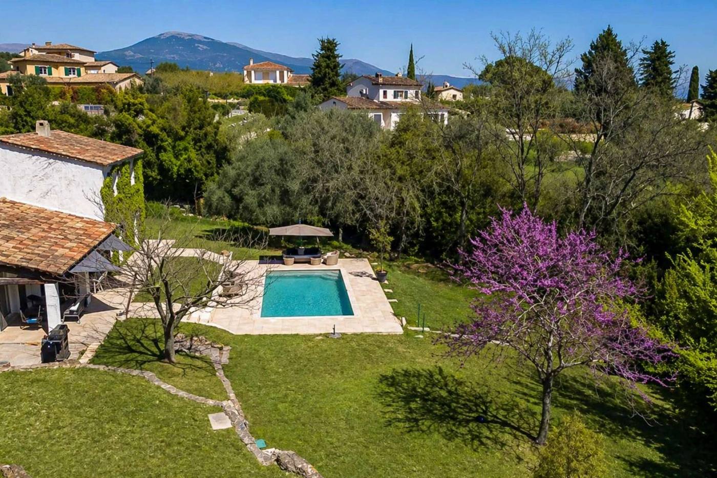 Maison Valbonne — Valbonne, Francja